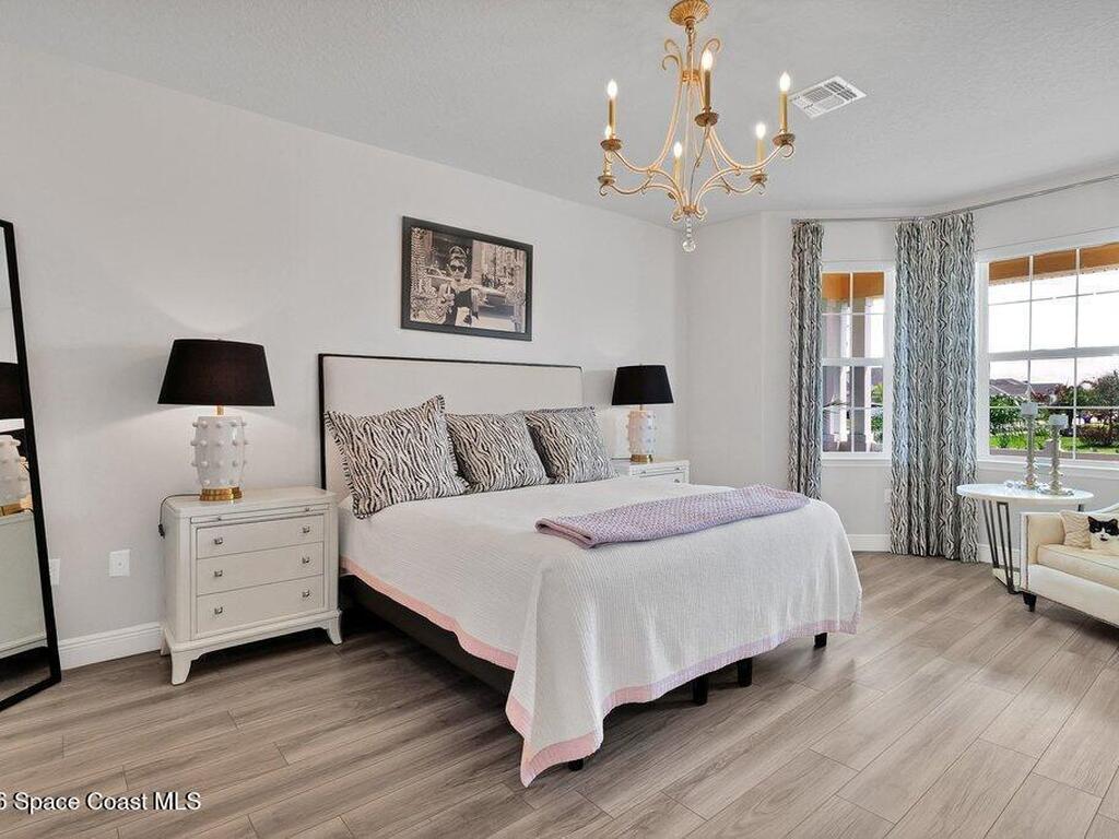 6020 Wild Olive Way, Vero Beach, FL 32966