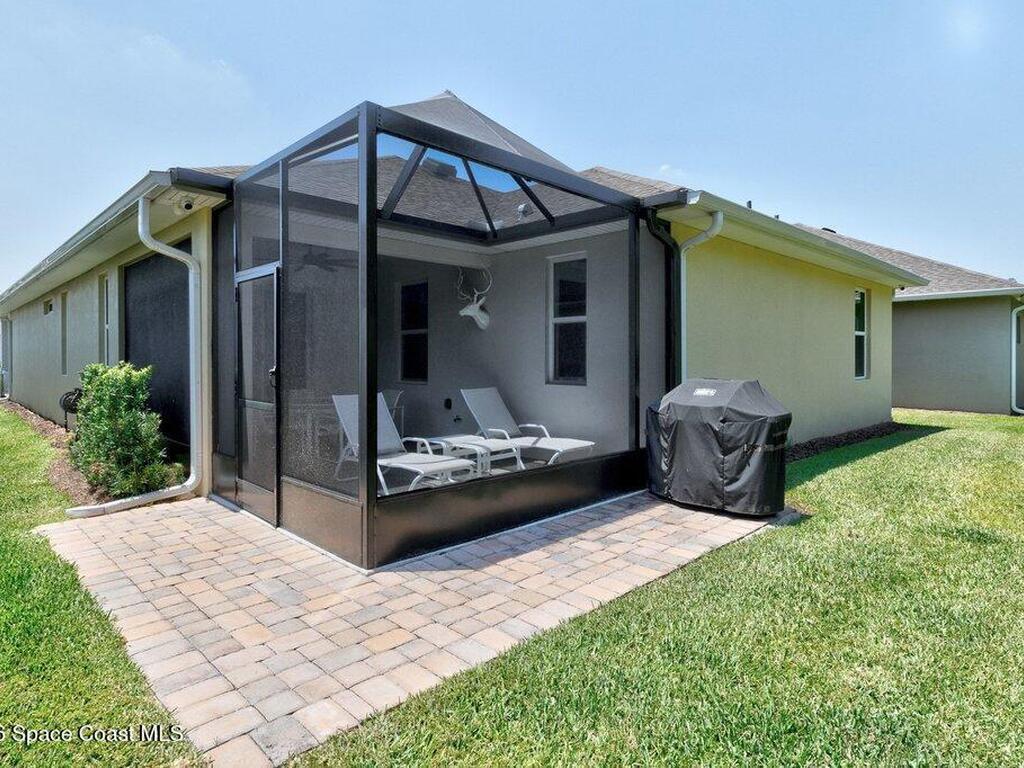 6020 Wild Olive Way, Vero Beach, FL 32966