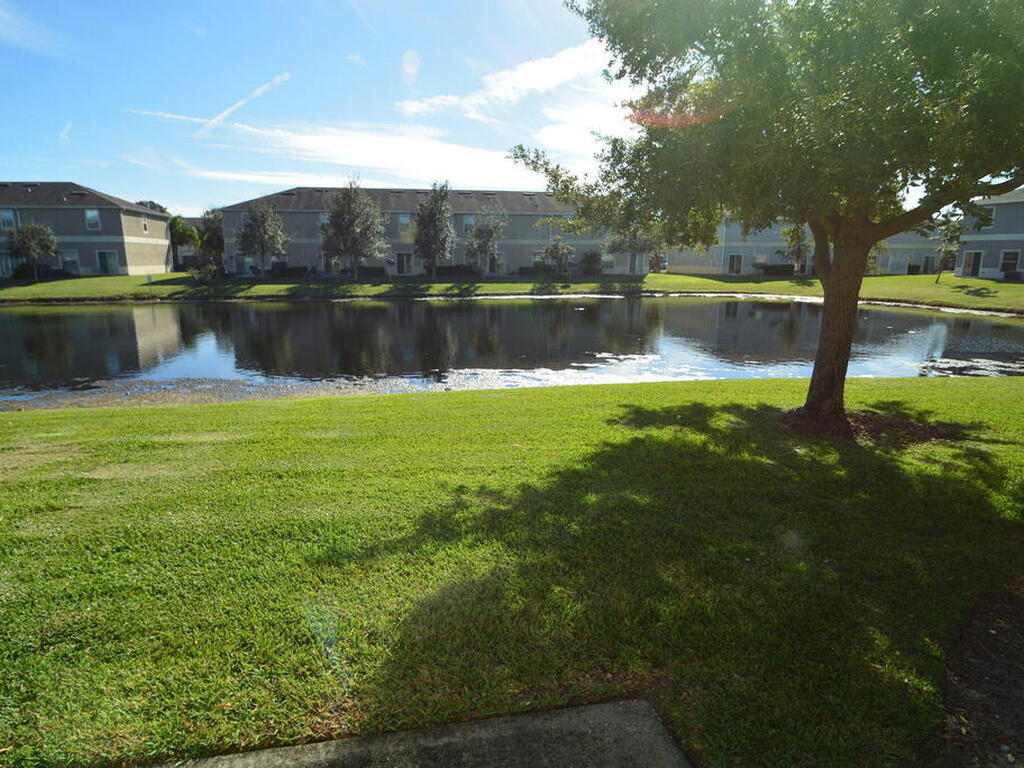 2765 Revolution Street, Melbourne, FL 32935