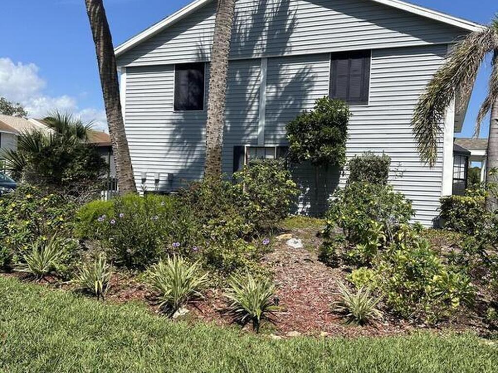 1411 Manor Drive, Palm Bay, FL 32905