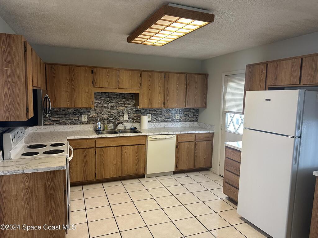 1411 Manor Drive, Palm Bay, FL 32905