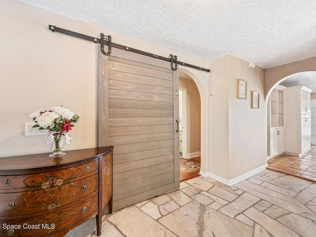 2405 Brookside Drive, Indialantic, FL 32903