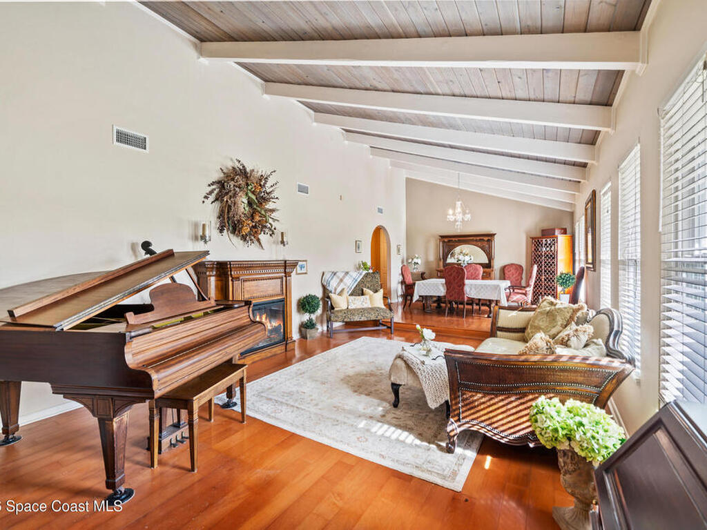 2405 Brookside Drive, Indialantic, FL 32903