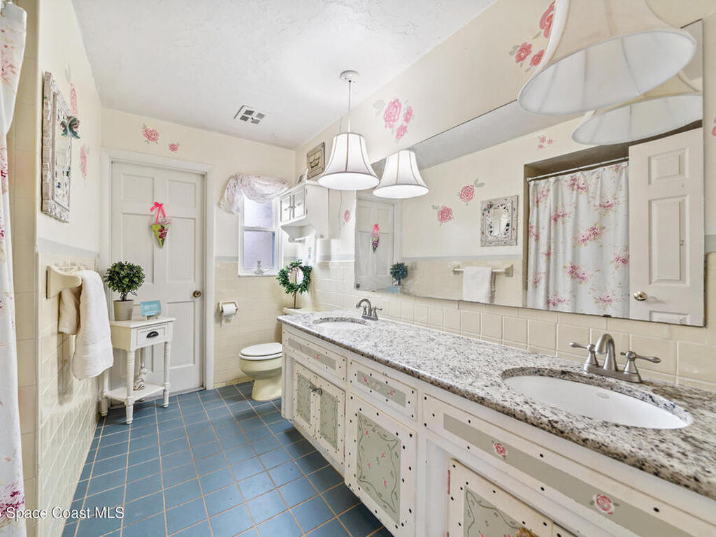 2405 Brookside Drive, Indialantic, FL 32903