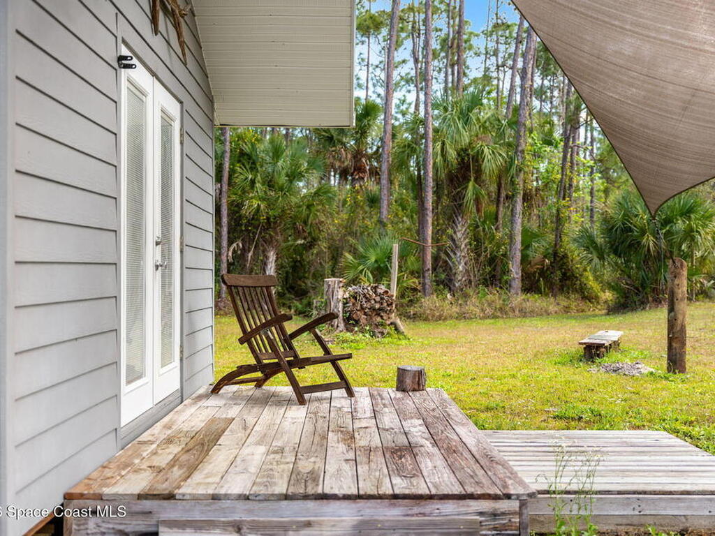 2050 Valkaria Road, Grant-Valkaria, FL 32950