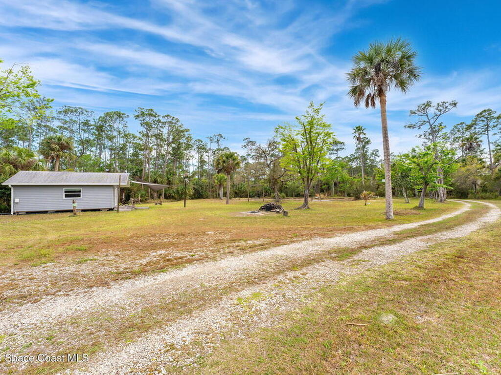 2050 Valkaria Road, Grant-Valkaria, FL 32950