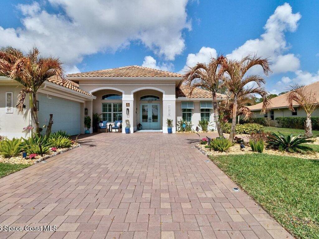 8260 Meredith Place, Vero Beach, FL 32968