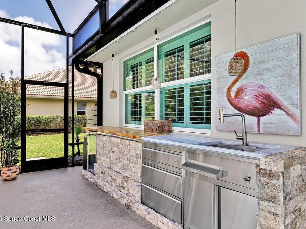 8260 Meredith Place, Vero Beach, FL 32968