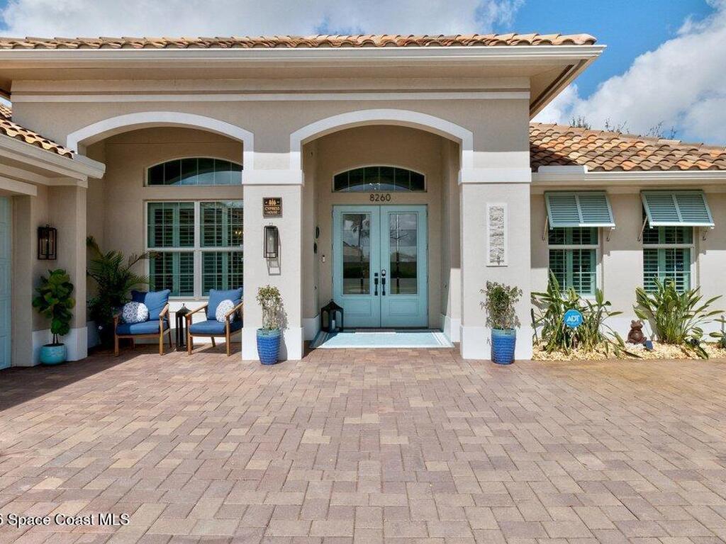 8260 Meredith Place, Vero Beach, FL 32968