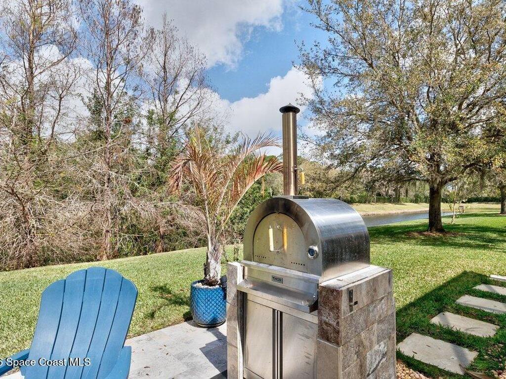 8260 Meredith Place, Vero Beach, FL 32968