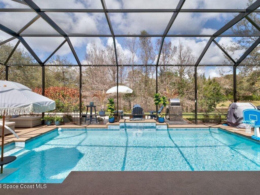 8260 Meredith Place, Vero Beach, FL 32968