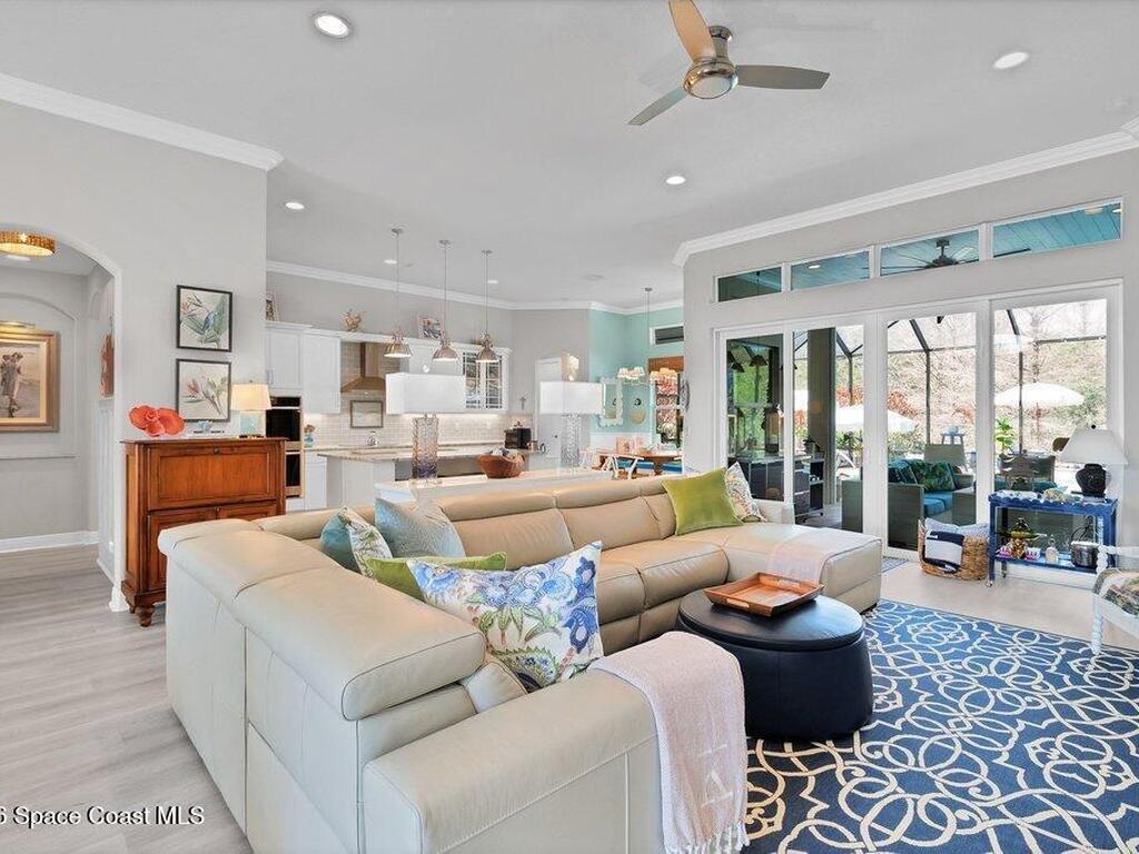 8260 Meredith Place, Vero Beach, FL 32968