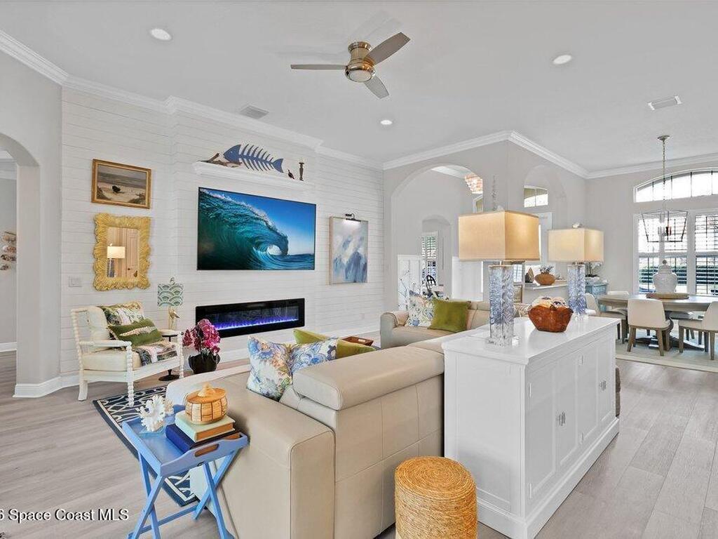 8260 Meredith Place, Vero Beach, FL 32968