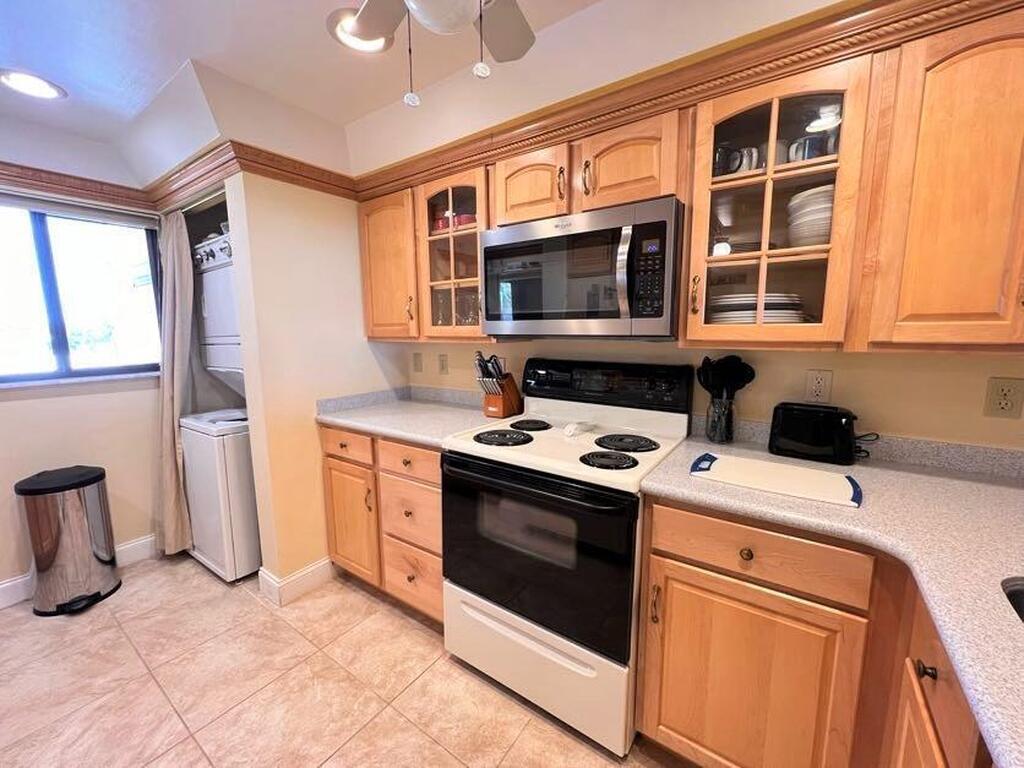 3060 N Atlantic Avenue, Cocoa Beach, FL 32931