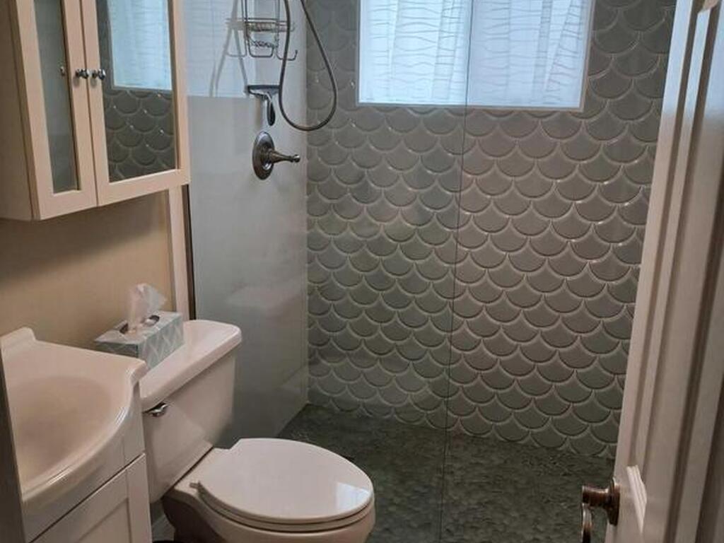 1425 Jimmy Buffett Memorial Highway, Satellite Beach, FL 32937