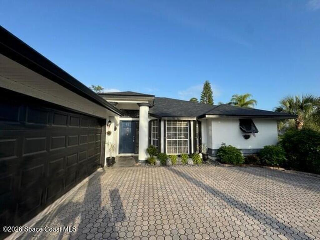 3941 58th Circle, Vero Beach, FL 32966