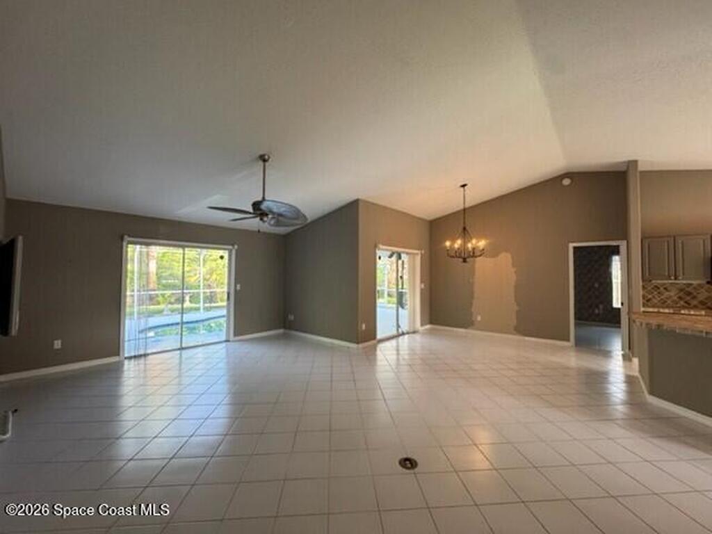 3941 58th Circle, Vero Beach, FL 32966