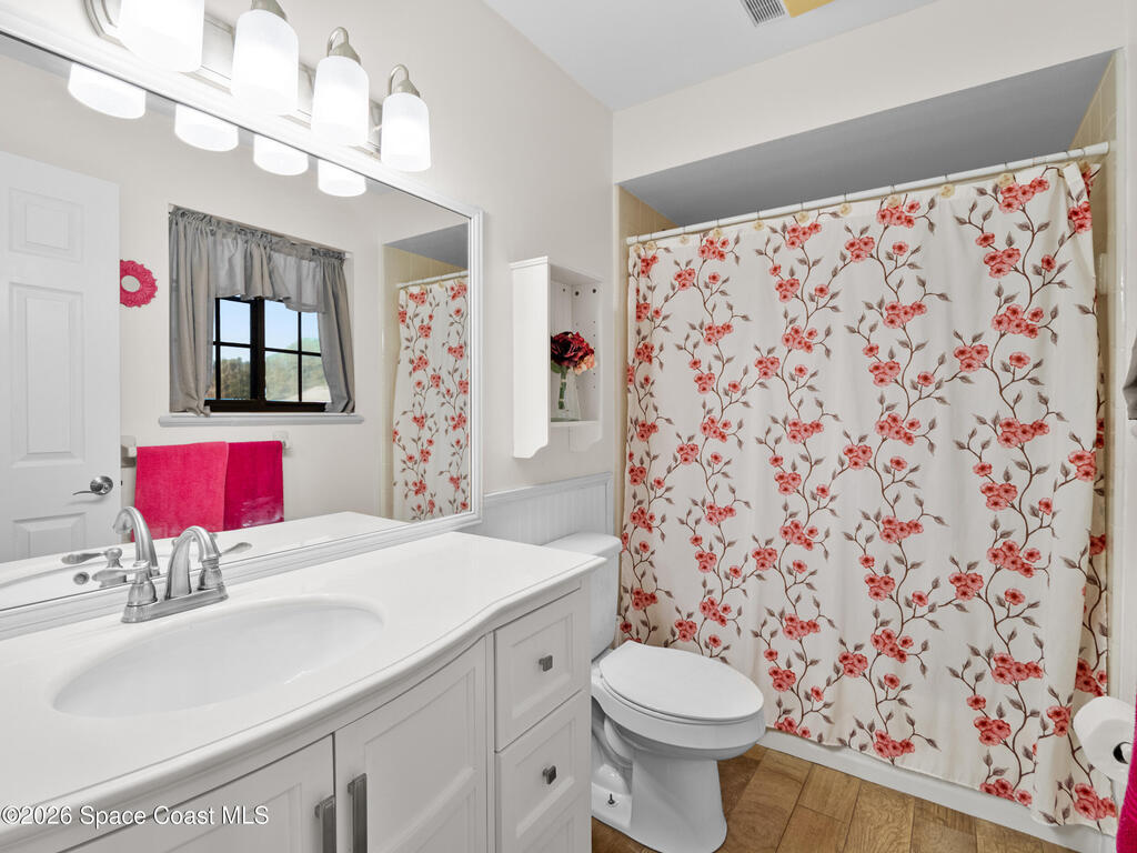 2140 Kings Cross Street, Titusville, FL 32796