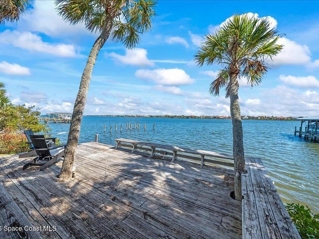 10710 S Tropical Trail, Merritt Island, FL 32952