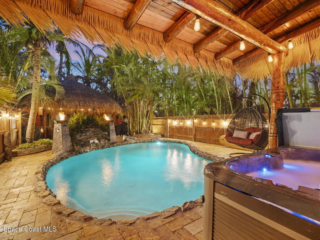 601 Monroe Avenue, Cape Canaveral, FL 32920