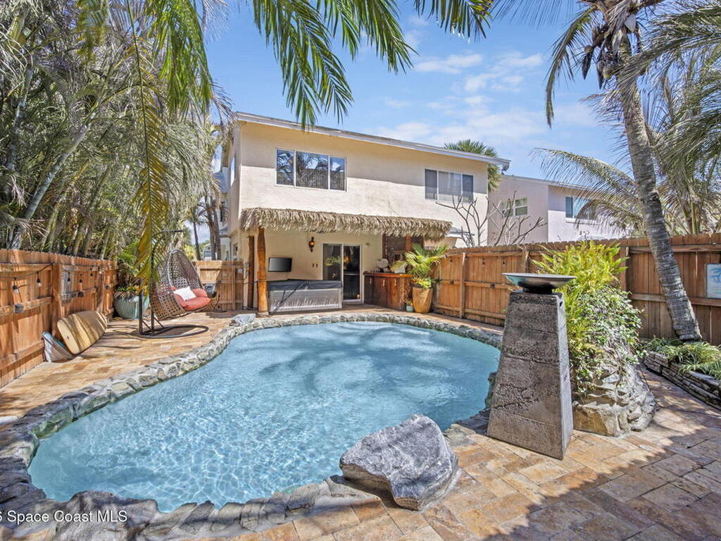 601 Monroe Avenue, Cape Canaveral, FL 32920