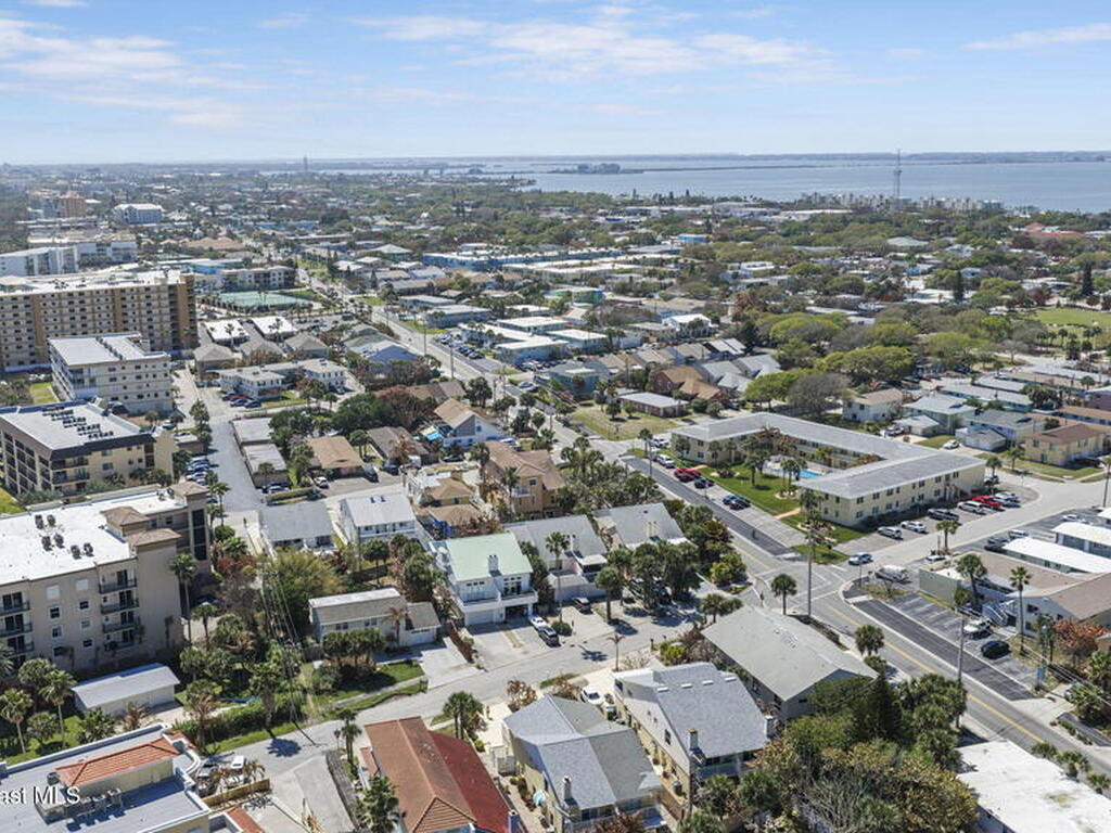 601 Monroe Avenue, Cape Canaveral, FL 32920