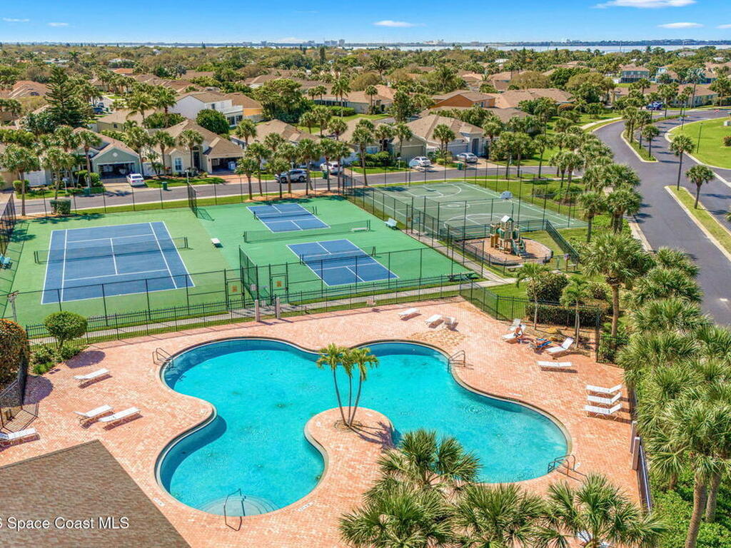3351 Titanic Circle, Indialantic, FL 32903