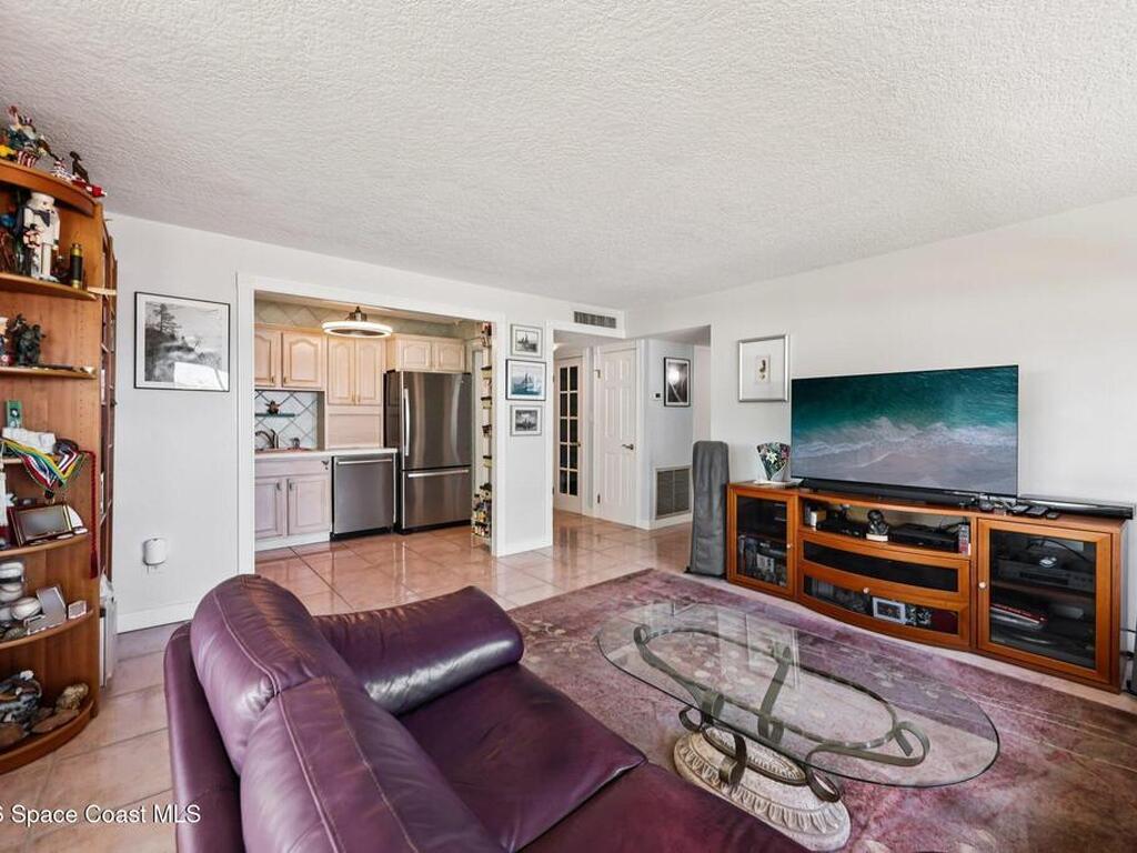 2020 N Atlantic Avenue, Cocoa Beach, FL 32931