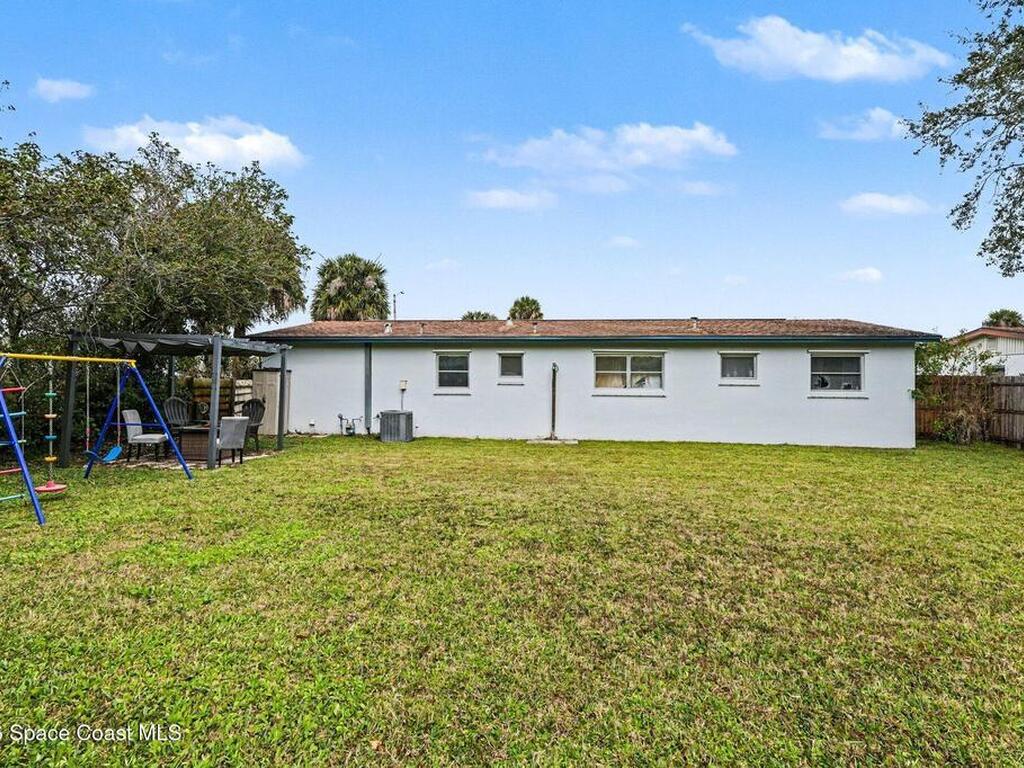 135 Skyline Boulevard, Merritt Island, FL 32953