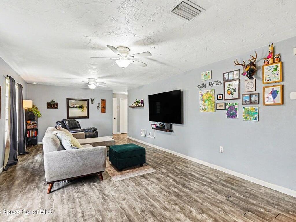 135 Skyline Boulevard, Merritt Island, FL 32953