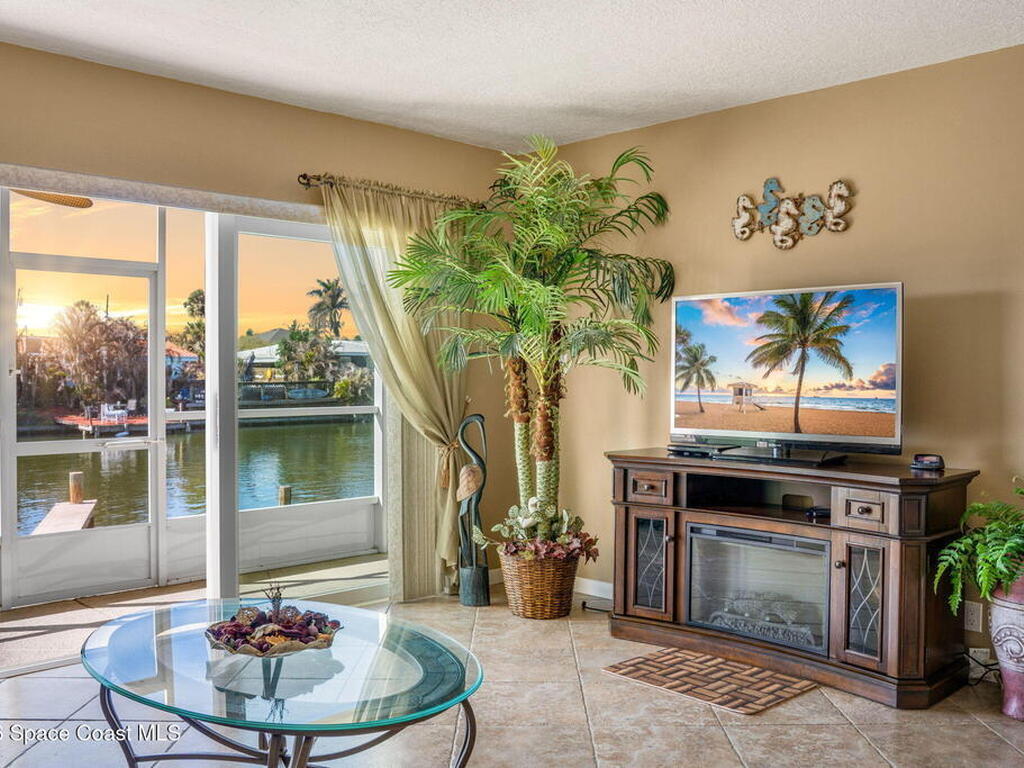 1595 N Atlantic Avenue, Cocoa Beach, FL 32931