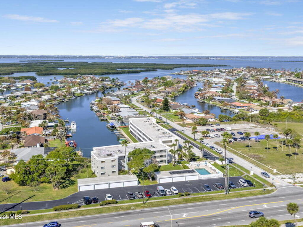 1595 N Atlantic Avenue, Cocoa Beach, FL 32931