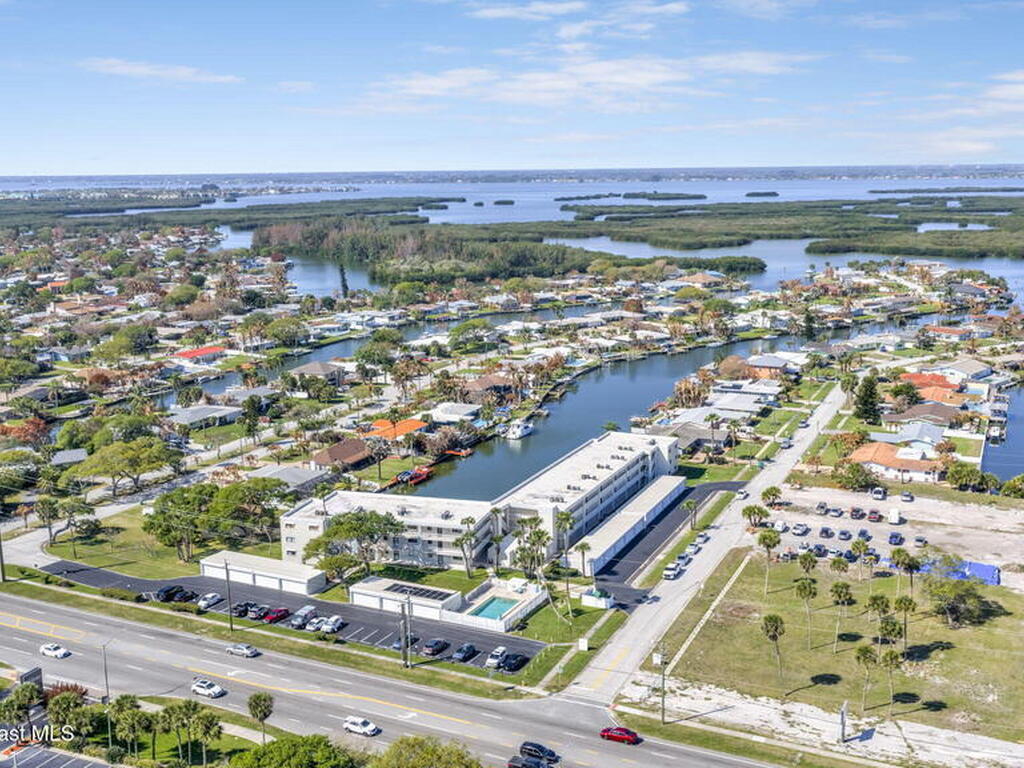 1595 N Atlantic Avenue, Cocoa Beach, FL 32931