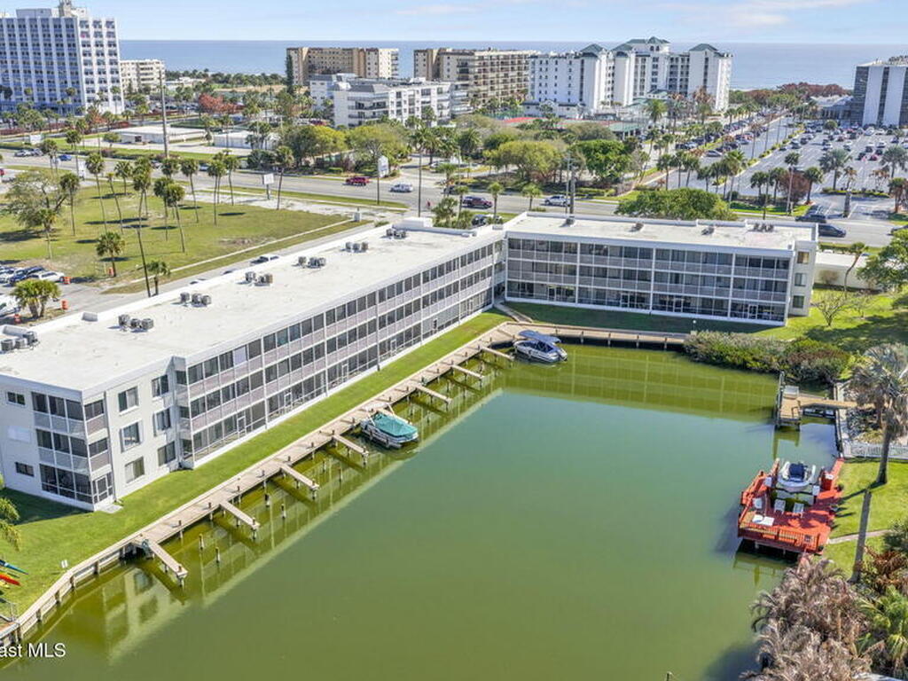1595 N Atlantic Avenue, Cocoa Beach, FL 32931