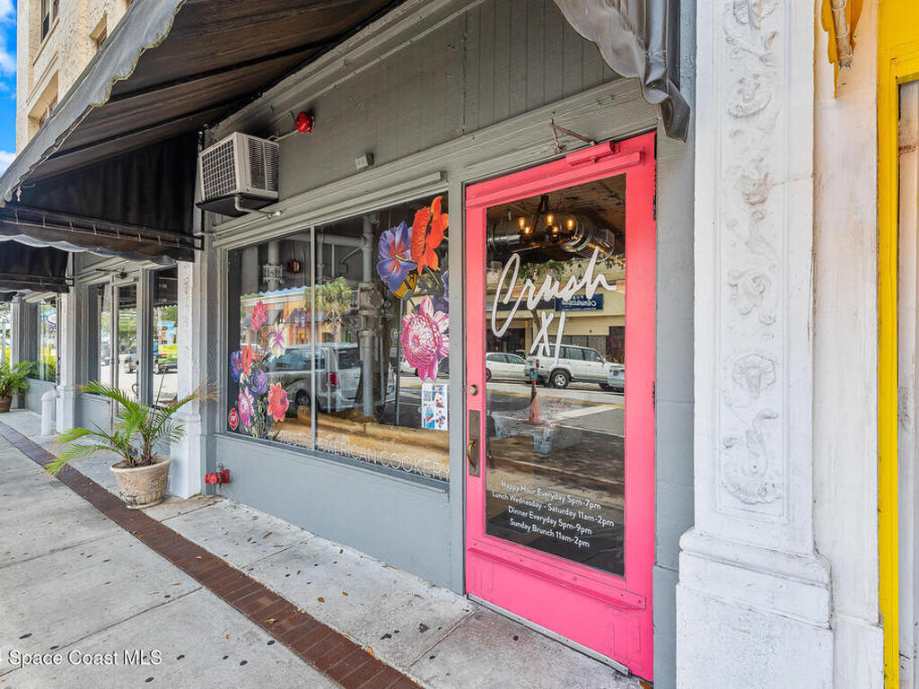 1465 S Harbor City Boulevard, Melbourne, FL 32901