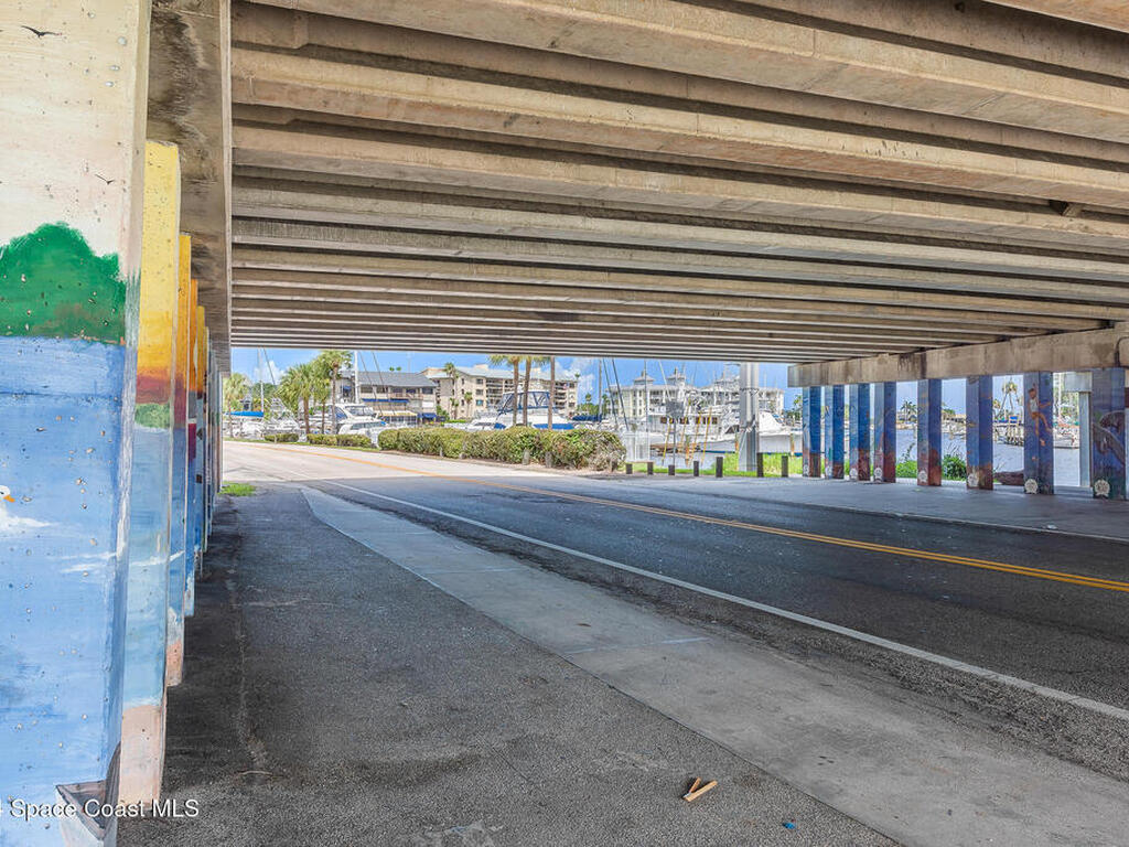 1465 S Harbor City Boulevard, Melbourne, FL 32901