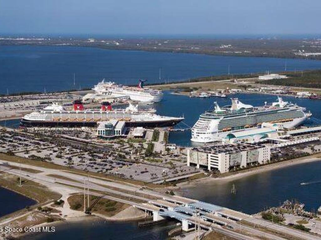 420 N Seaport Boulevard, Cape Canaveral, FL 32920