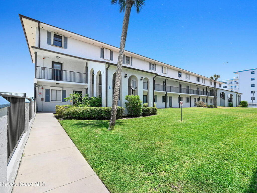 199 Florida A1a    B-102 Highway, Satellite Beach, FL 32937