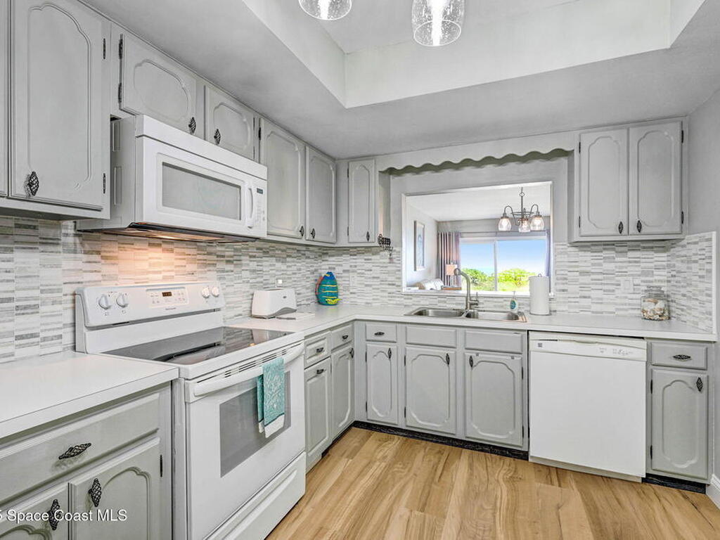 199 Florida A1a    B-102 Highway, Satellite Beach, FL 32937