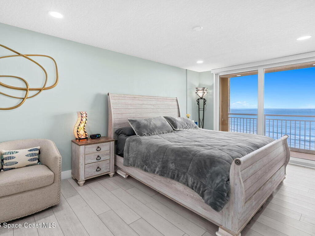 877 N Highway A1a, Indialantic, FL 32903