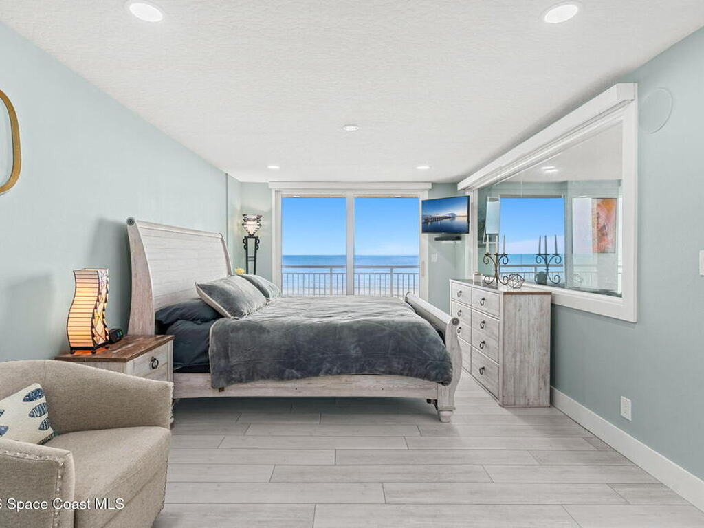 877 N Highway A1a, Indialantic, FL 32903