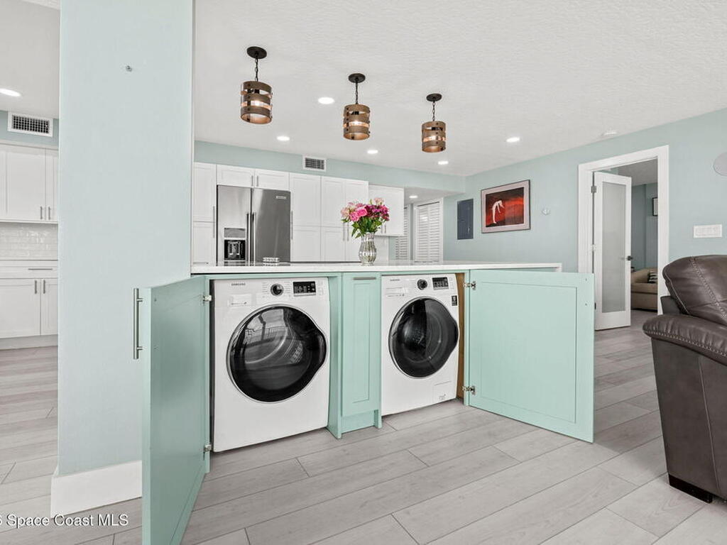 877 N Highway A1a, Indialantic, FL 32903