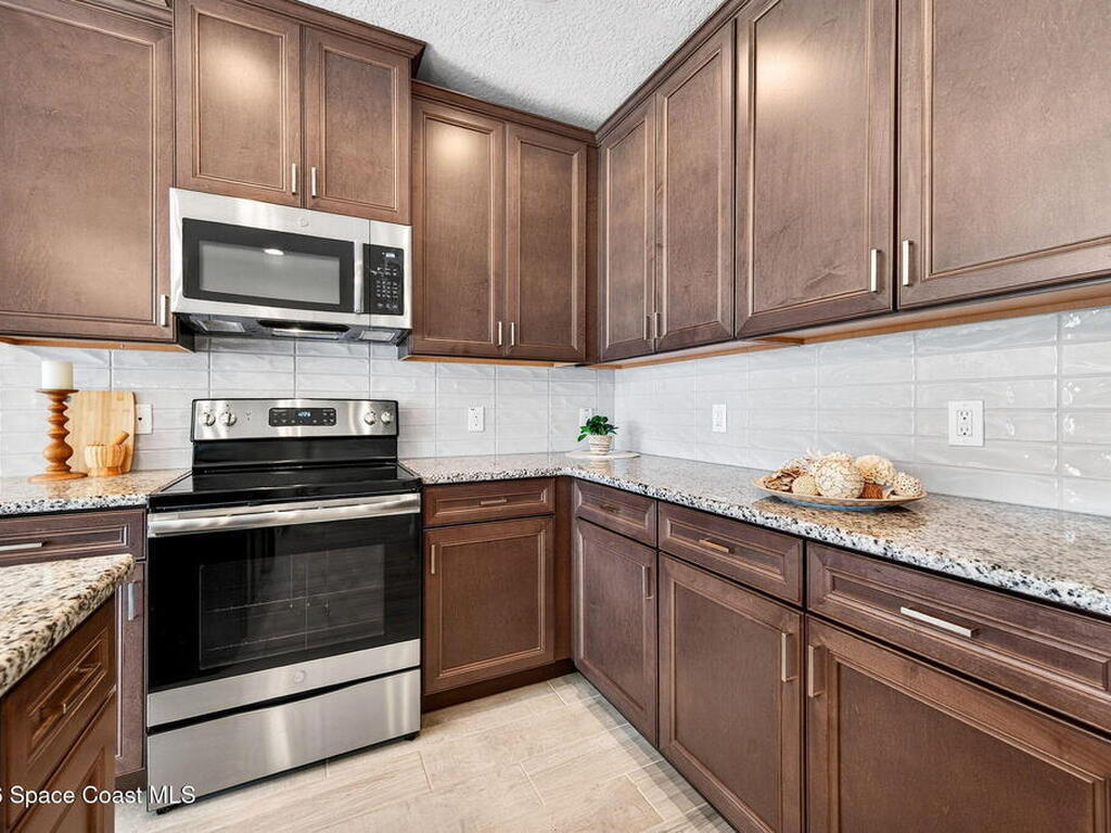 1315 Lara Circle, Rockledge, FL 32955