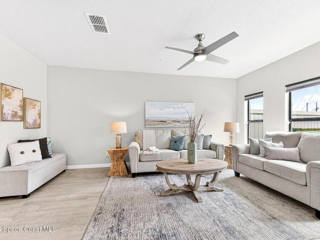 1315 Lara Circle, Rockledge, FL 32955