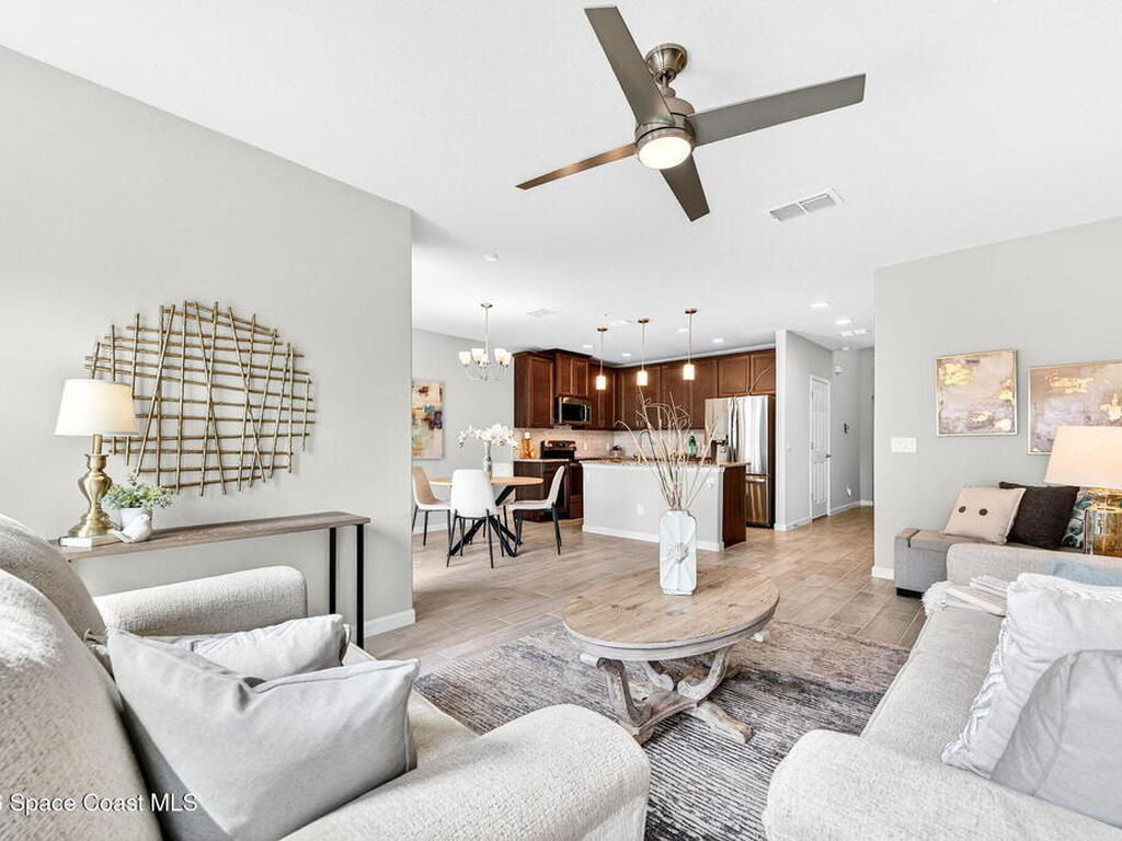 1315 Lara Circle, Rockledge, FL 32955