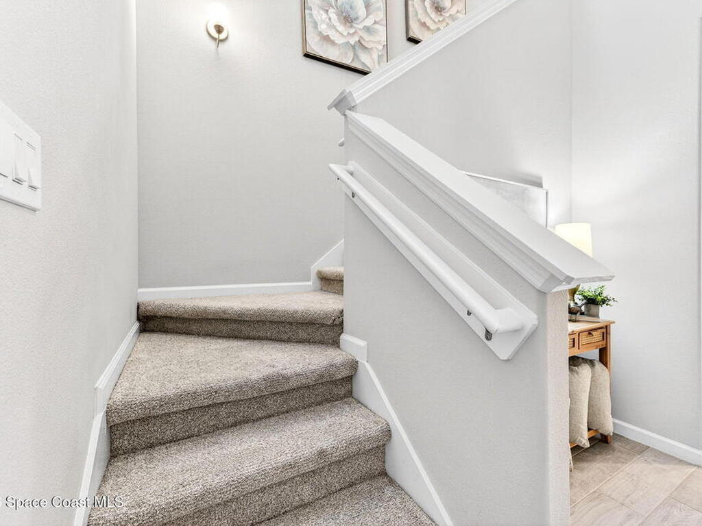 1315 Lara Circle, Rockledge, FL 32955