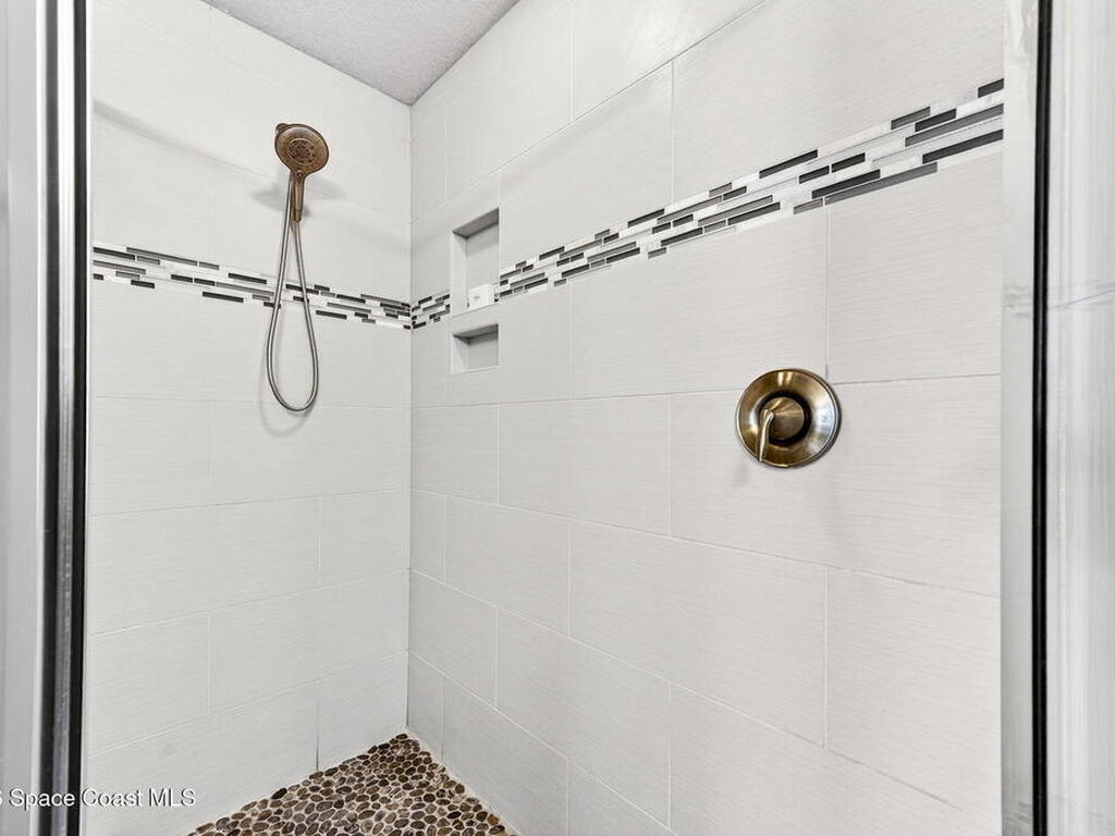 1315 Lara Circle, Rockledge, FL 32955