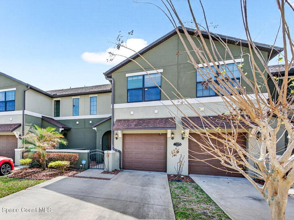 1315 Lara Circle, Rockledge, FL 32955