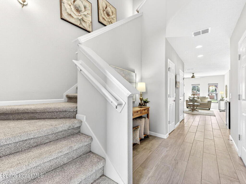 1315 Lara Circle, Rockledge, FL 32955