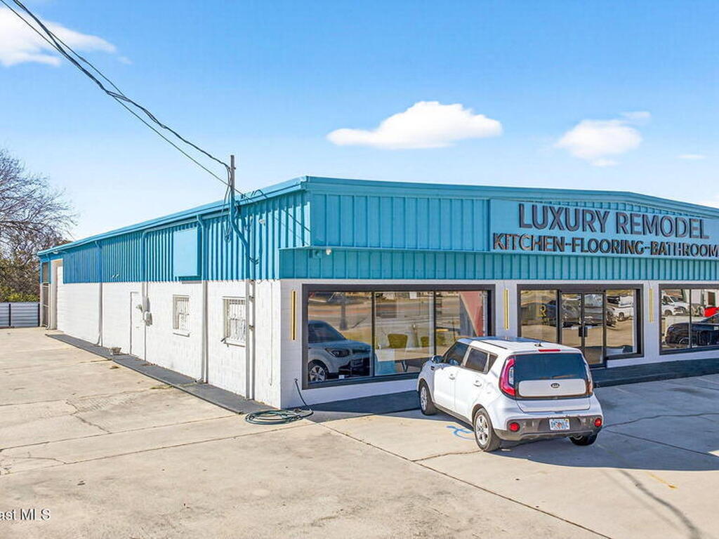 809 N Cocoa Boulevard, Cocoa, FL 32922